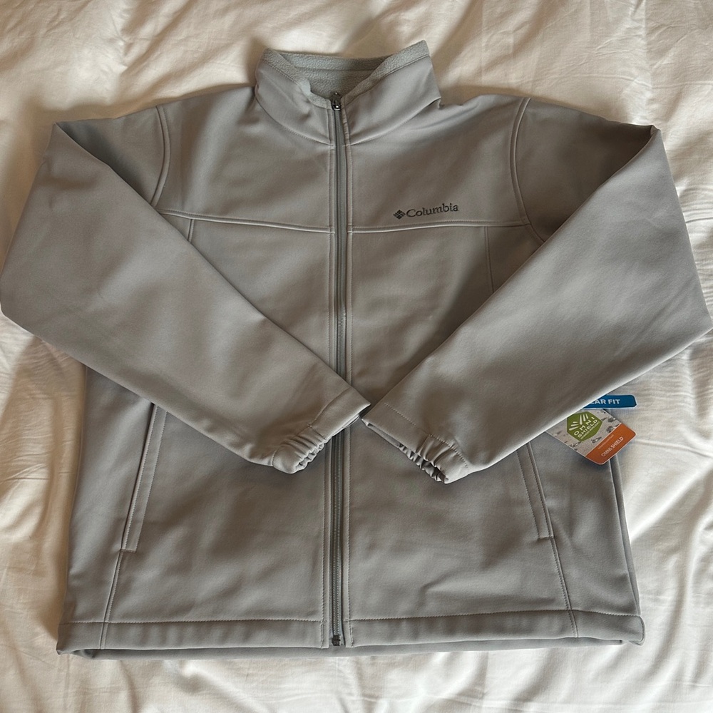Columbia Light Gray Zip-Up Jacket